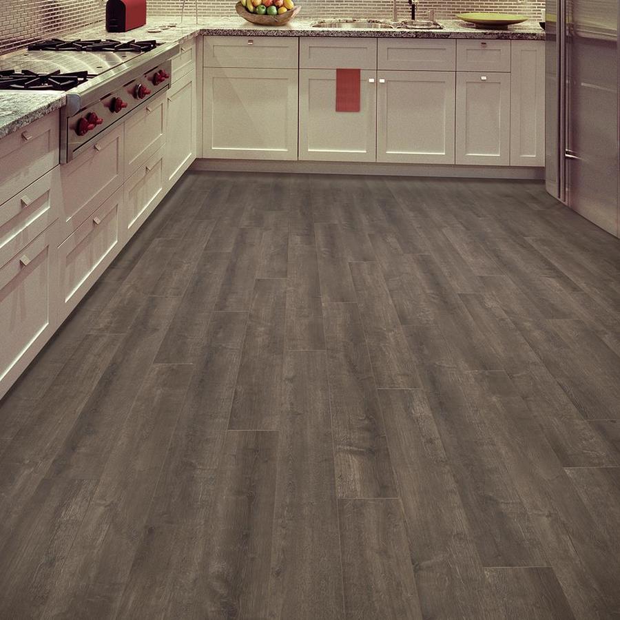 Allen Roth Meadow Oak Show Flooring, Who Manufactures Allen And Roth Laminate Flooring